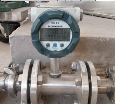 液體渦輪流量表現(xiàn)場(chǎng)安裝使用圖